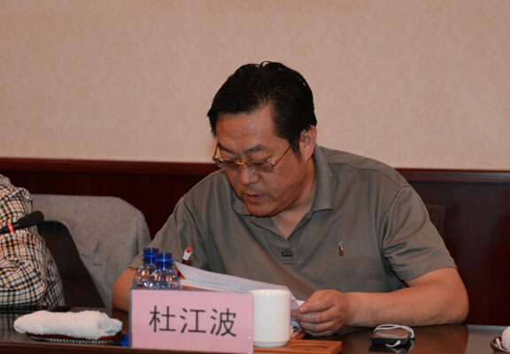 莱州市住建局局长杜江波介绍了莱州城镇化的总体情况